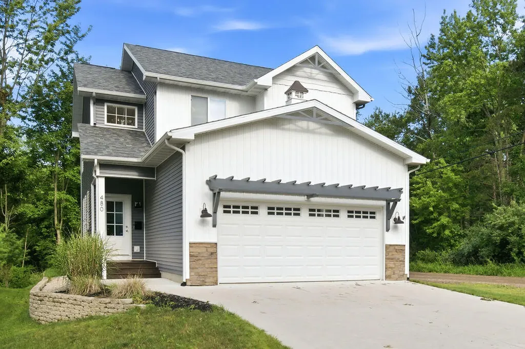480 Mcmullan Way Casco Township MI 49090