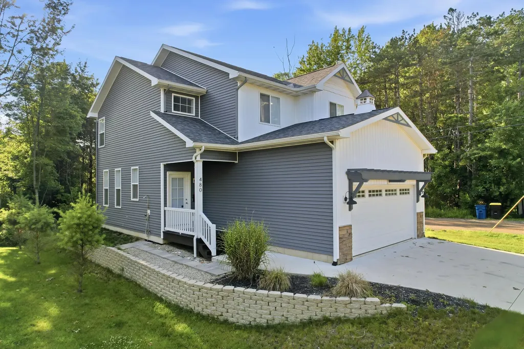 480 Mcmullan Way Casco Township MI 49090