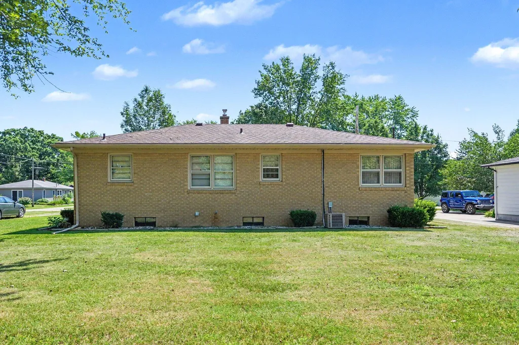 9058 4th Street Baroda Village MI 49101