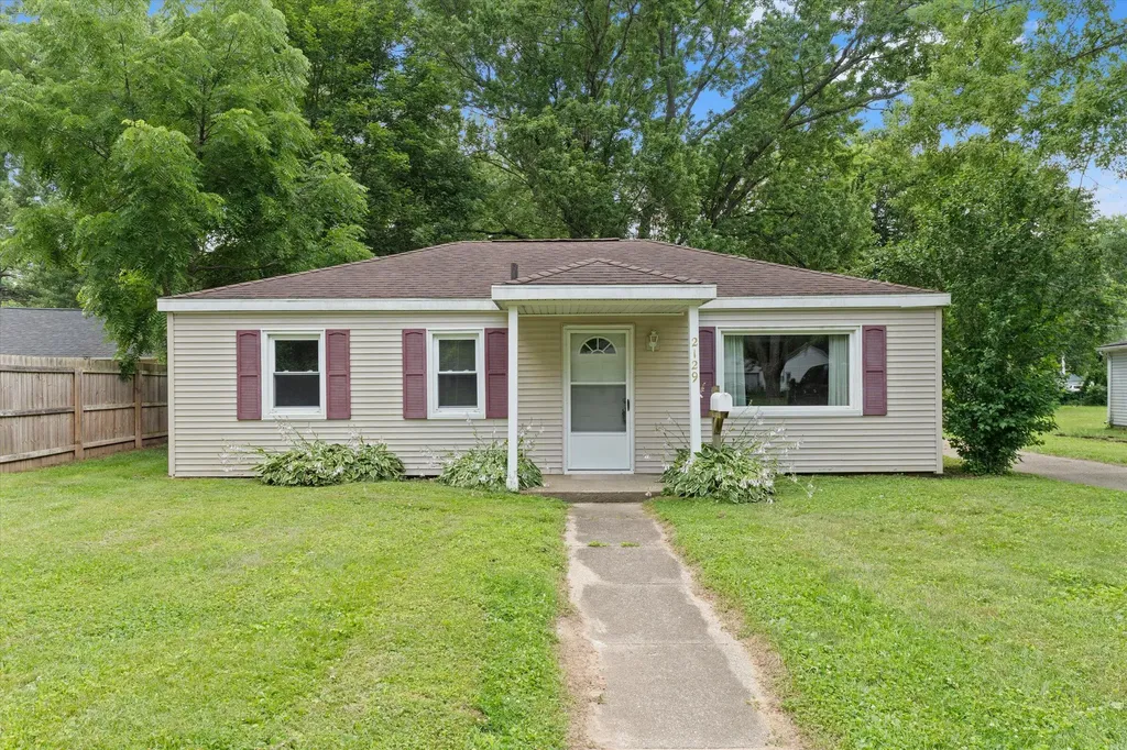 2129 Lewis Drive Niles Township MI 49120