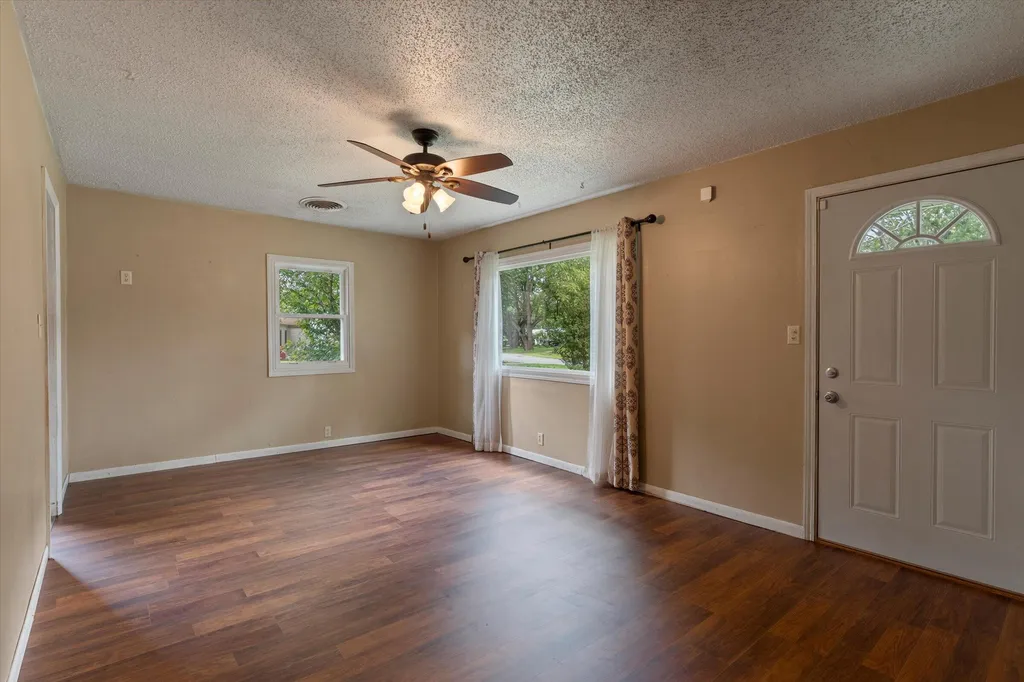2129 Lewis Drive Niles Township MI 49120