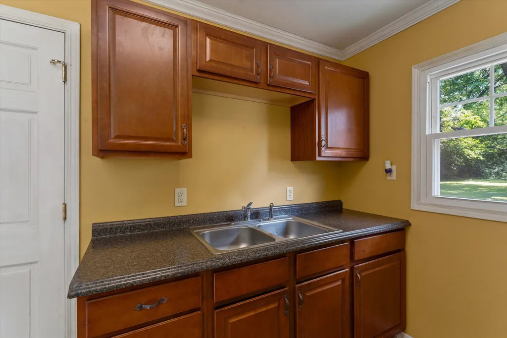 2129 Lewis Drive Niles Township MI 49120