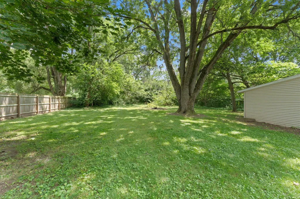 2129 Lewis Drive Niles Township MI 49120