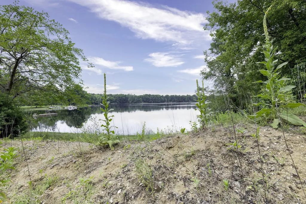 11218 N River Road Constantine Township MI 49042