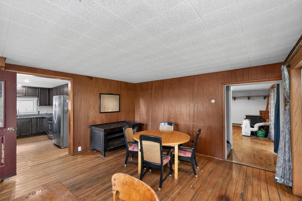 11218 N River Road Constantine Township MI 49042