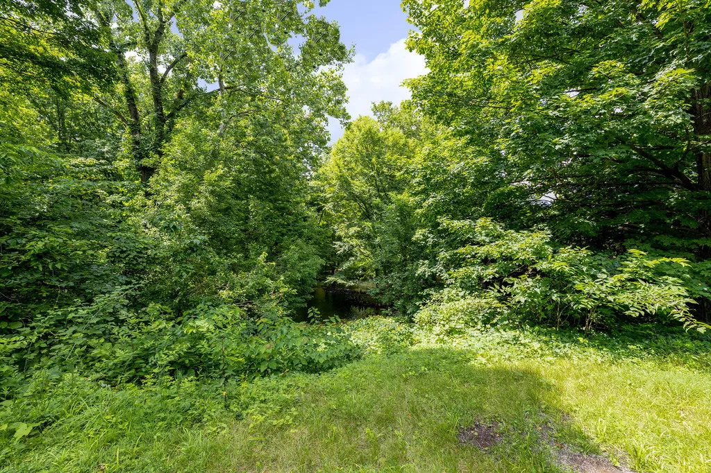 11218 N River Road Constantine Township MI 49042