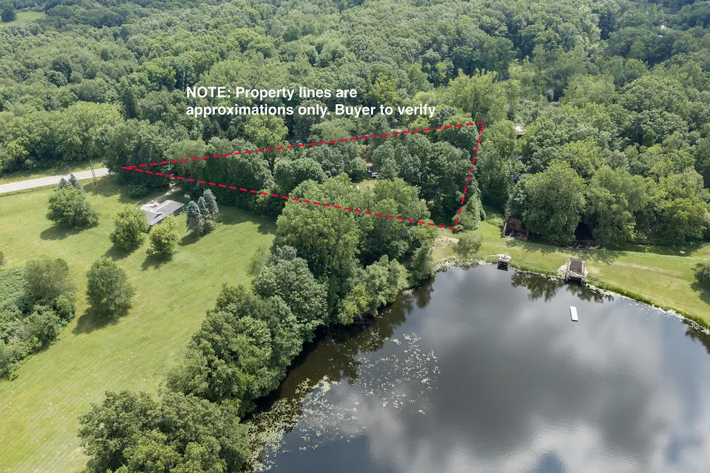 11218 N River Road Constantine Township MI 49042