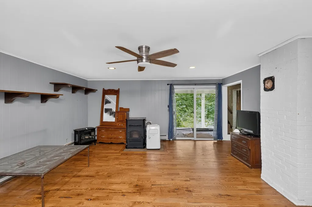 11218 N River Road Constantine Township MI 49042