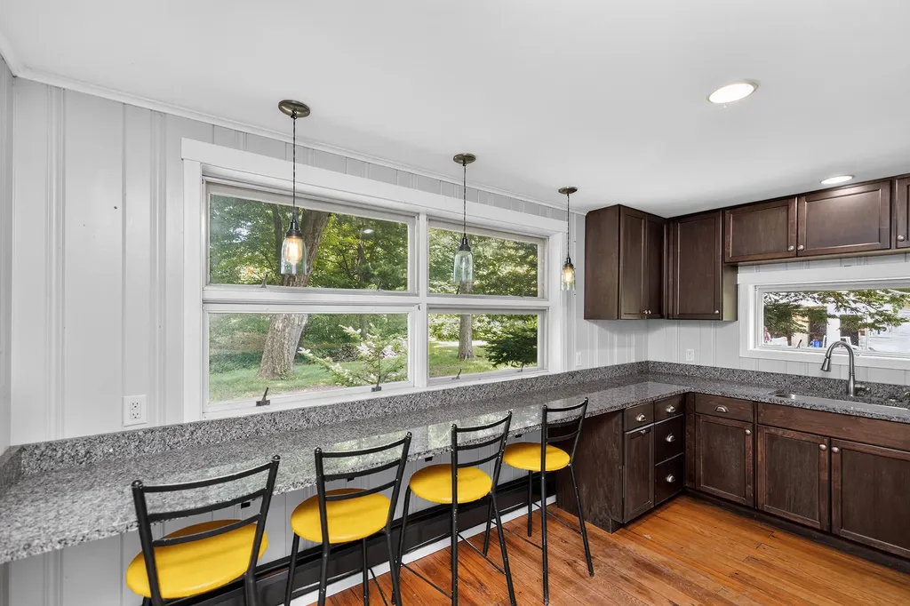 11218 N River Road Constantine Township MI 49042