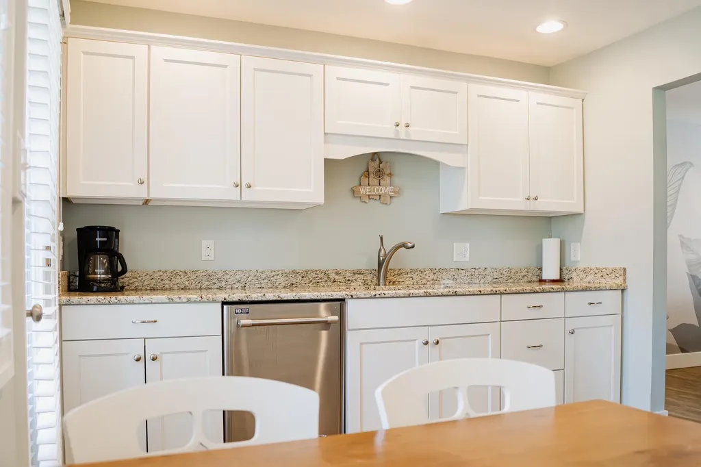 4733 Shore Drive Coloma Charter Township MI 49038