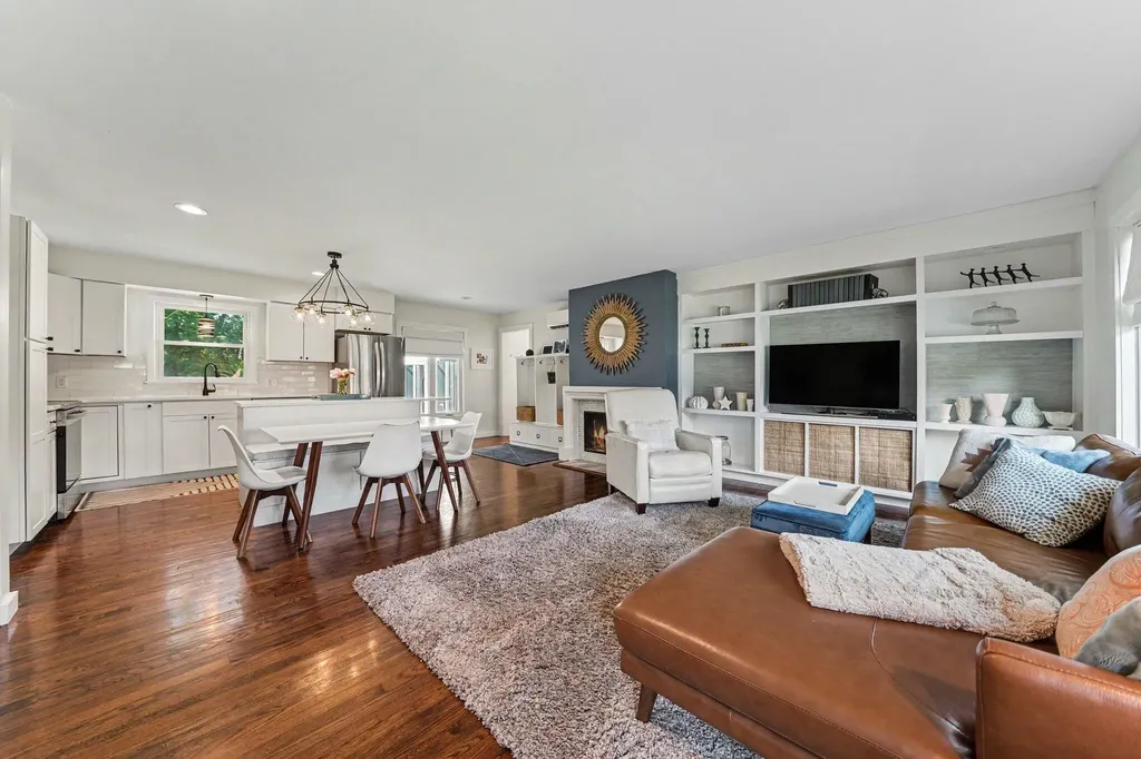 6484 Sawyer Road Chikaming Township MI 49125