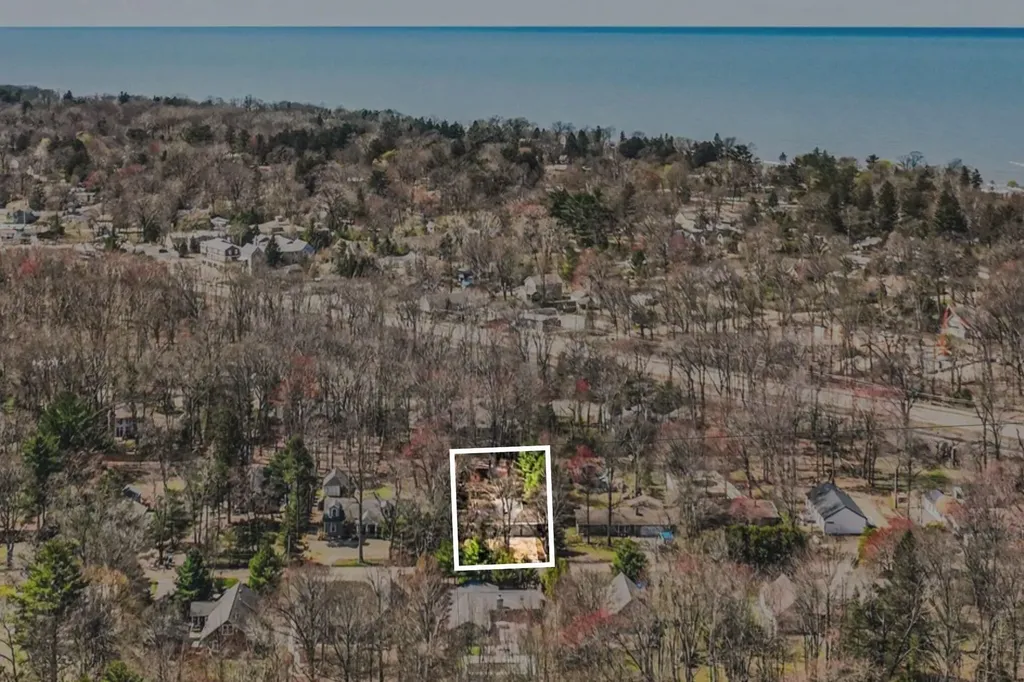 15972 Prusa Road Chikaming Township MI 49129