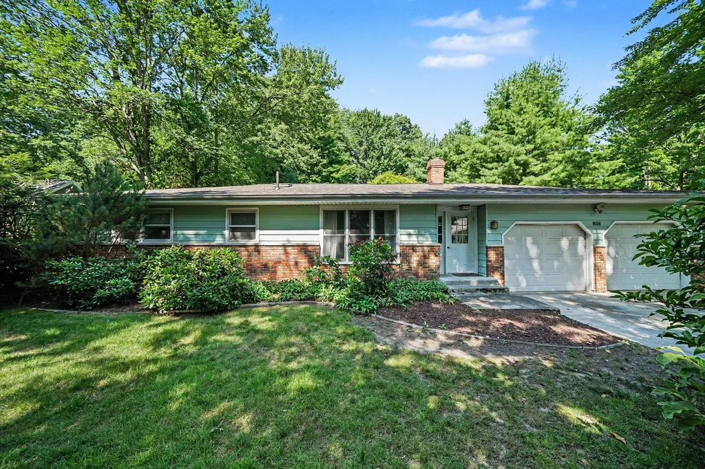 15972 Prusa Road Chikaming Township MI 49129