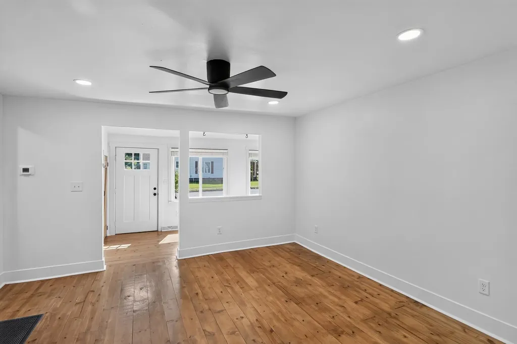 314 Magnolia Street Three Oaks Village MI 49128