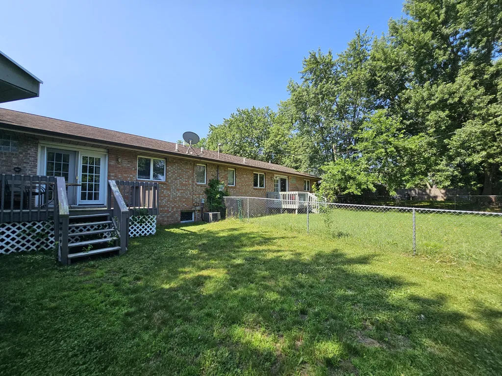 1605 &1609 Pheasant Run Baroda Village MI 49101
