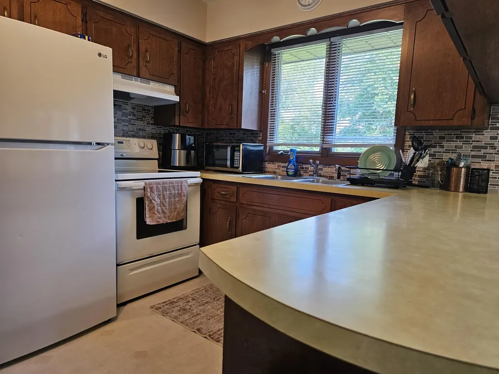1605 &1609 Pheasant Run Baroda Village MI 49101