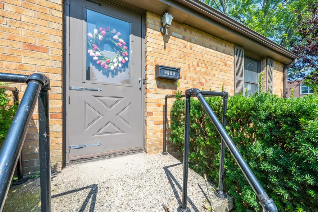 2308 Coles Avenue St. Joseph City MI 49085