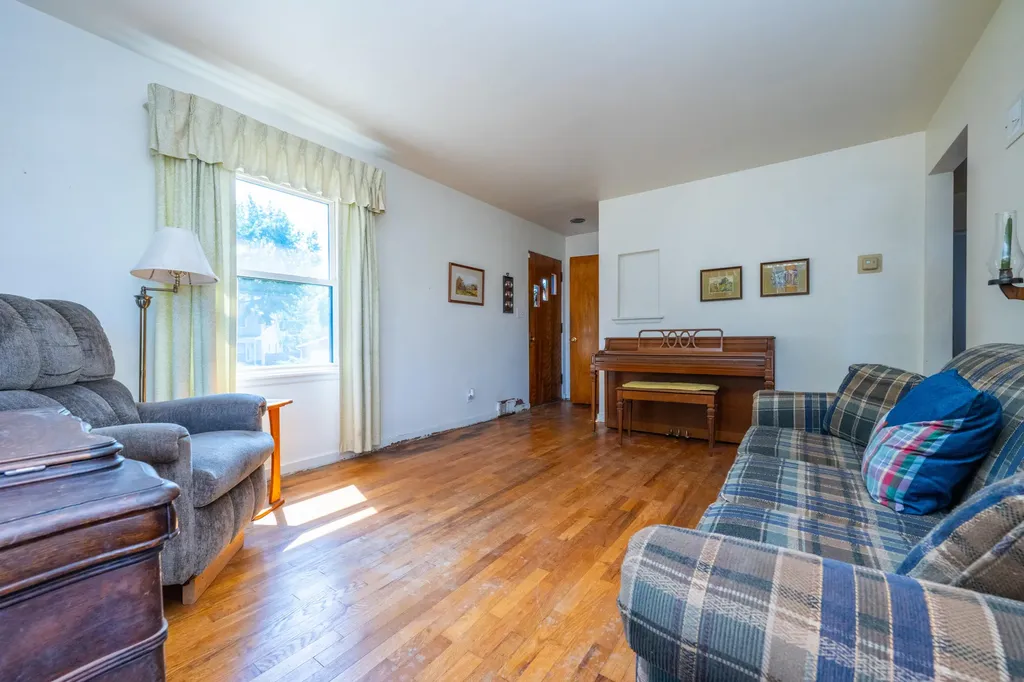 2308 Coles Avenue St. Joseph City MI 49085