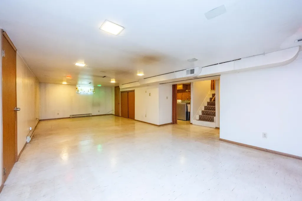 545 Western Avenue St. Joseph Charter Township MI 49022