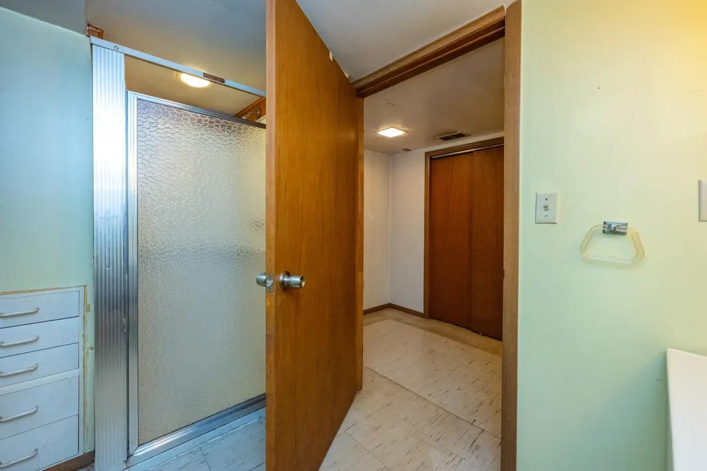 545 Western Avenue St. Joseph Charter Township MI 49022