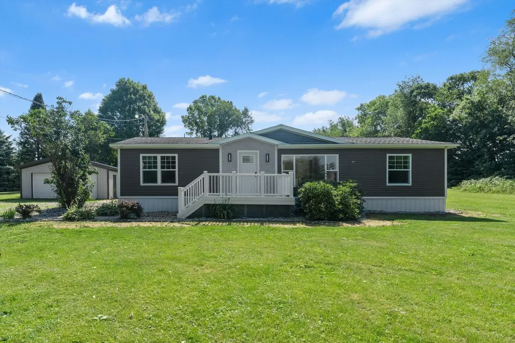 59009 Penn Road Penn Township MI 49031