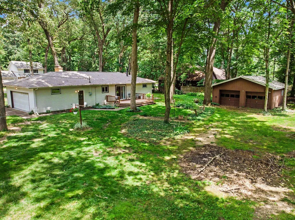 71323 Merle Street Ontwa Township MI 49112