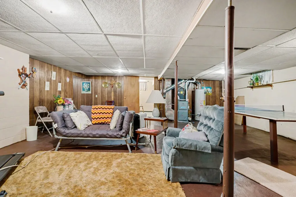 71323 Merle Street Ontwa Township MI 49112