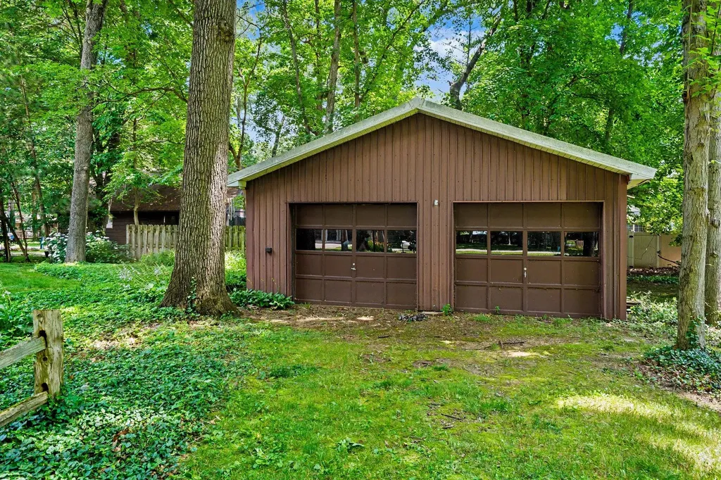 71323 Merle Street Ontwa Township MI 49112