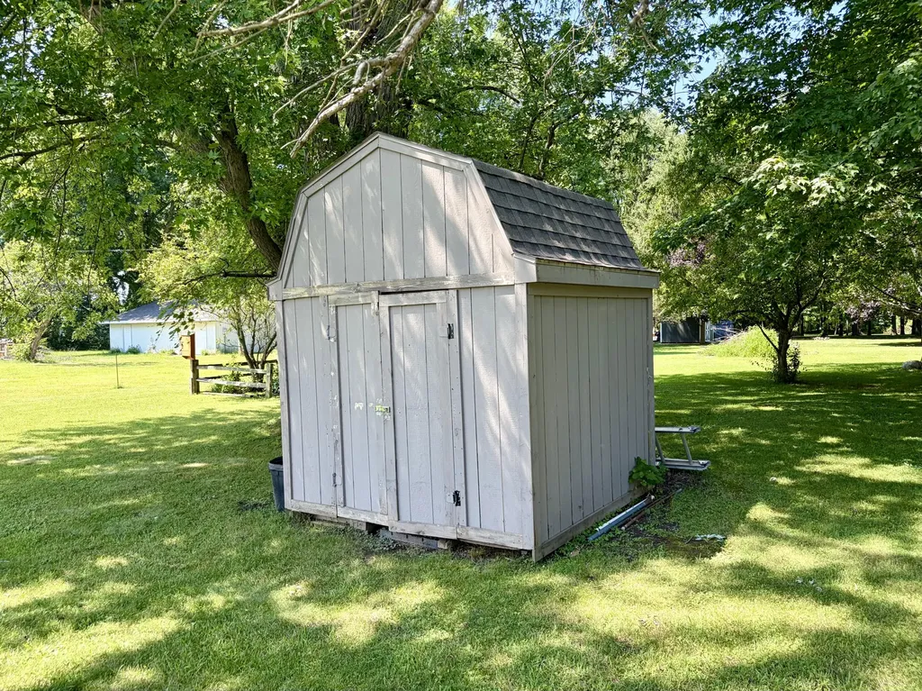 59510 County Road 378 Bangor Township MI 49013