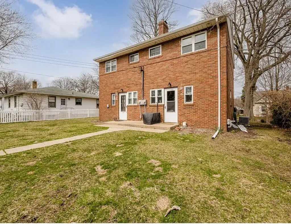 934 Michigan Avenue St. Joseph City MI 49085