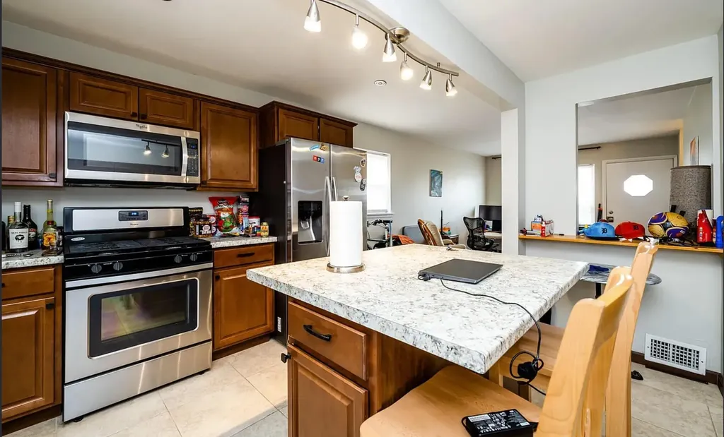 934 Michigan Avenue St. Joseph City MI 49085