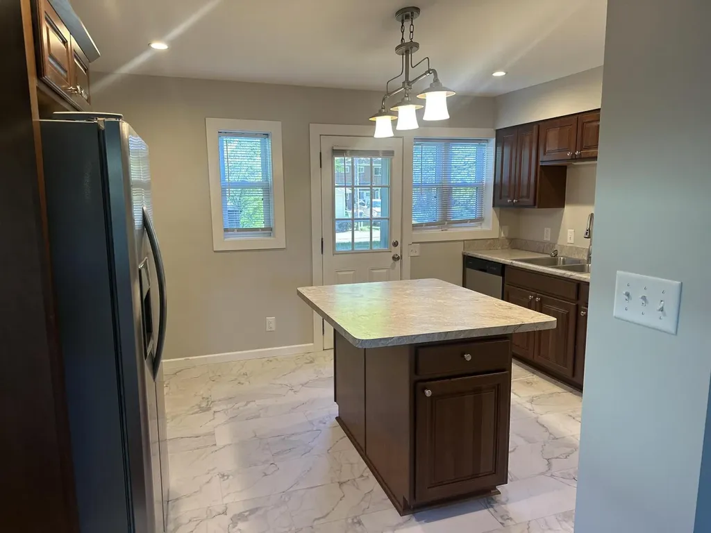 934 Michigan Avenue St. Joseph City MI 49085