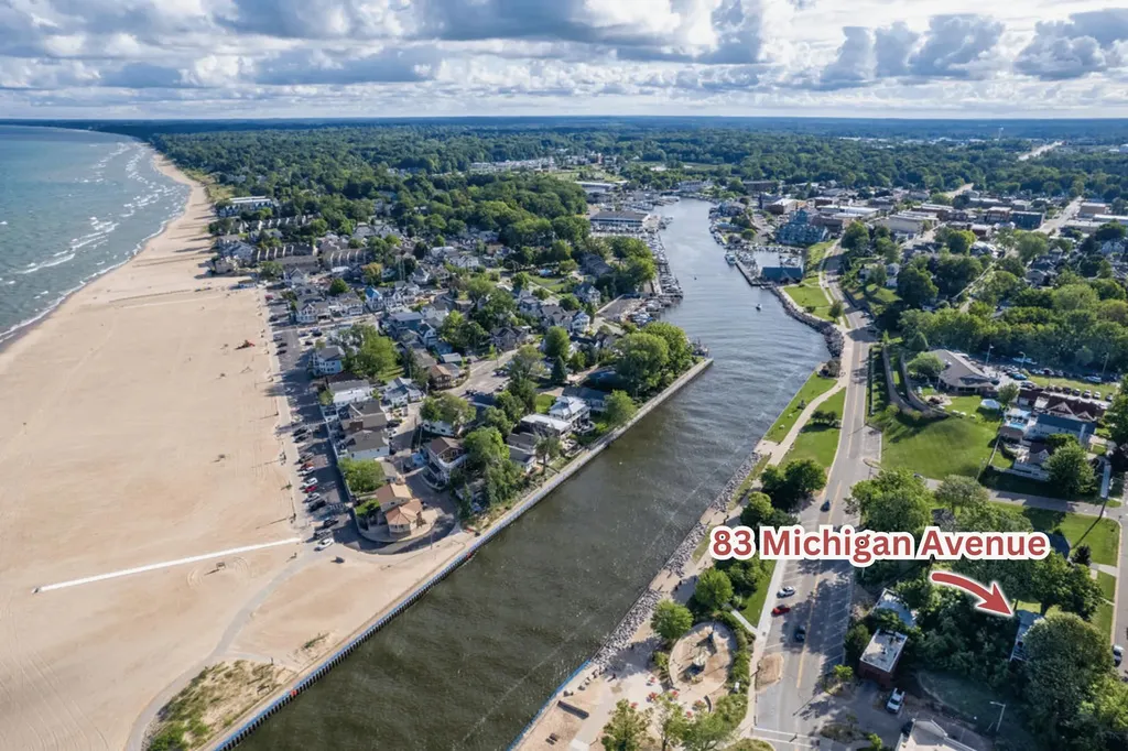83 Michigan Avenue South Haven City MI 49090