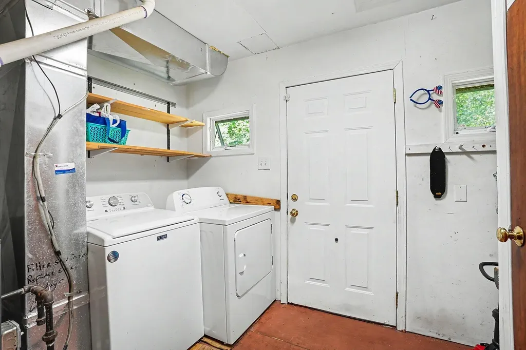 126 48th Street Lee Township MI 49056
