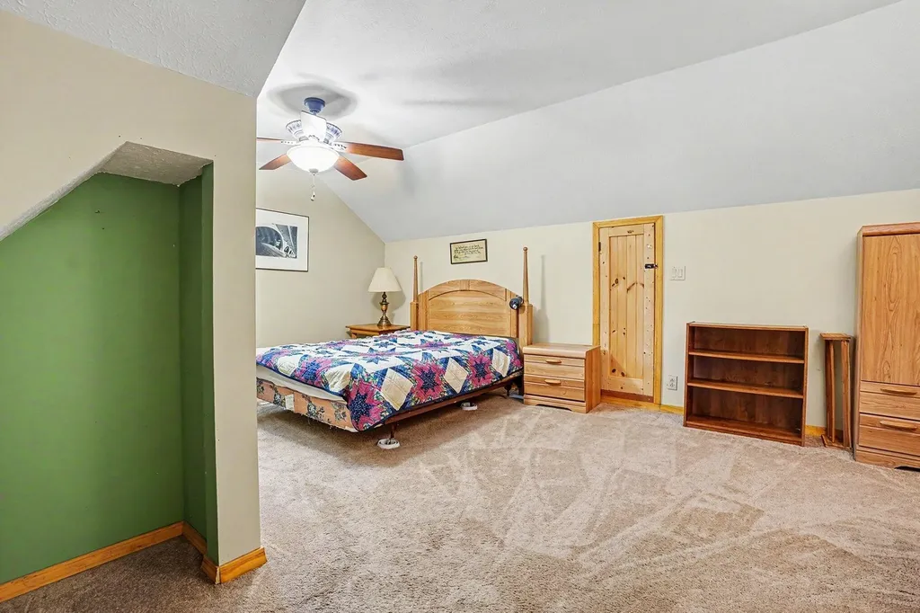 126 48th Street Lee Township MI 49056