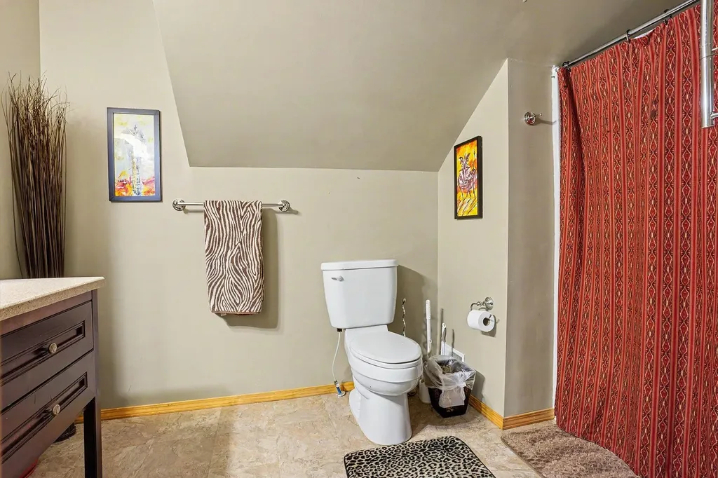 126 48th Street Lee Township MI 49056