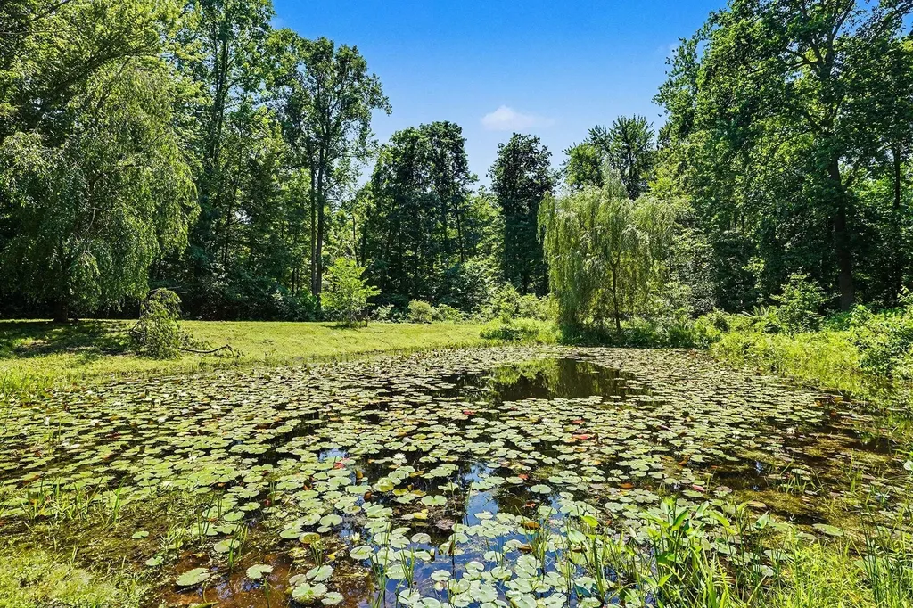 126 48th Street Lee Township MI 49056