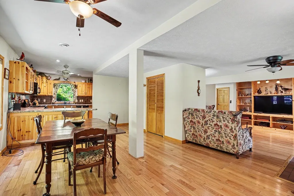 126 48th Street Lee Township MI 49056