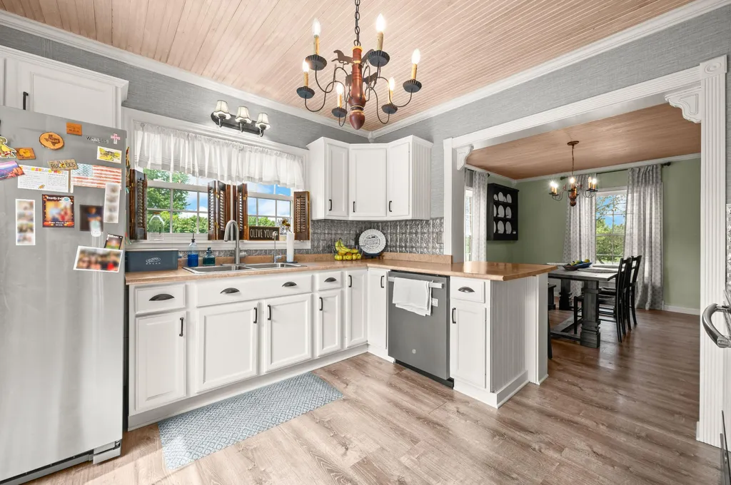 56777 M-51 S Pokagon Township MI 49047