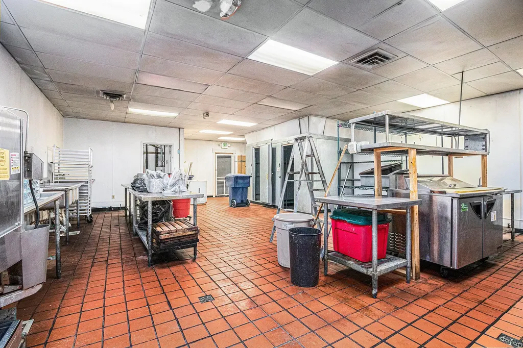 2931-2945 Niles Avenue St. Joseph City MI 49085