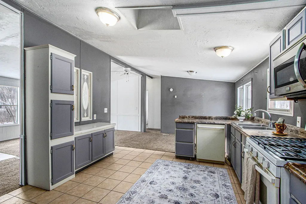 45717 64th Avenue Paw Paw Township MI 49079