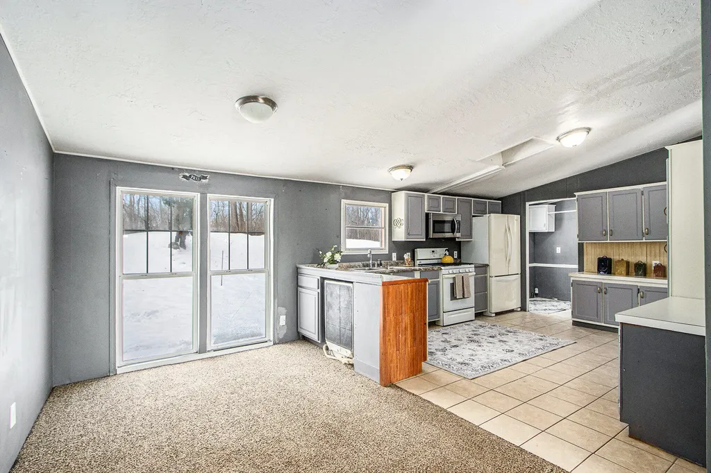 45717 64th Avenue Paw Paw Township MI 49079