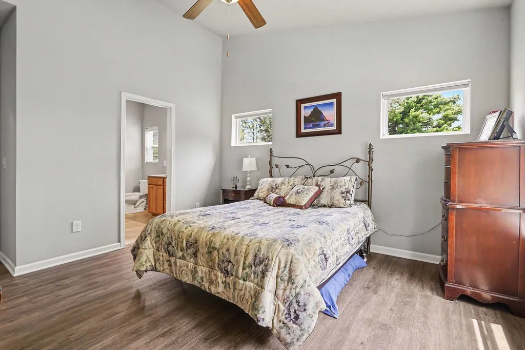 21029 Diamond Harbor Court Cassopolis Village MI 49031
