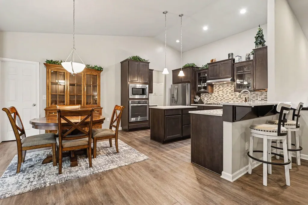 21029 Diamond Harbor Court Cassopolis Village MI 49031