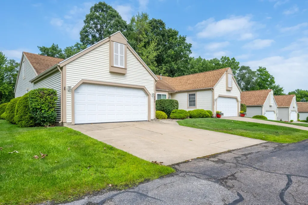 1290 Missions East Drive Niles Township MI 49120