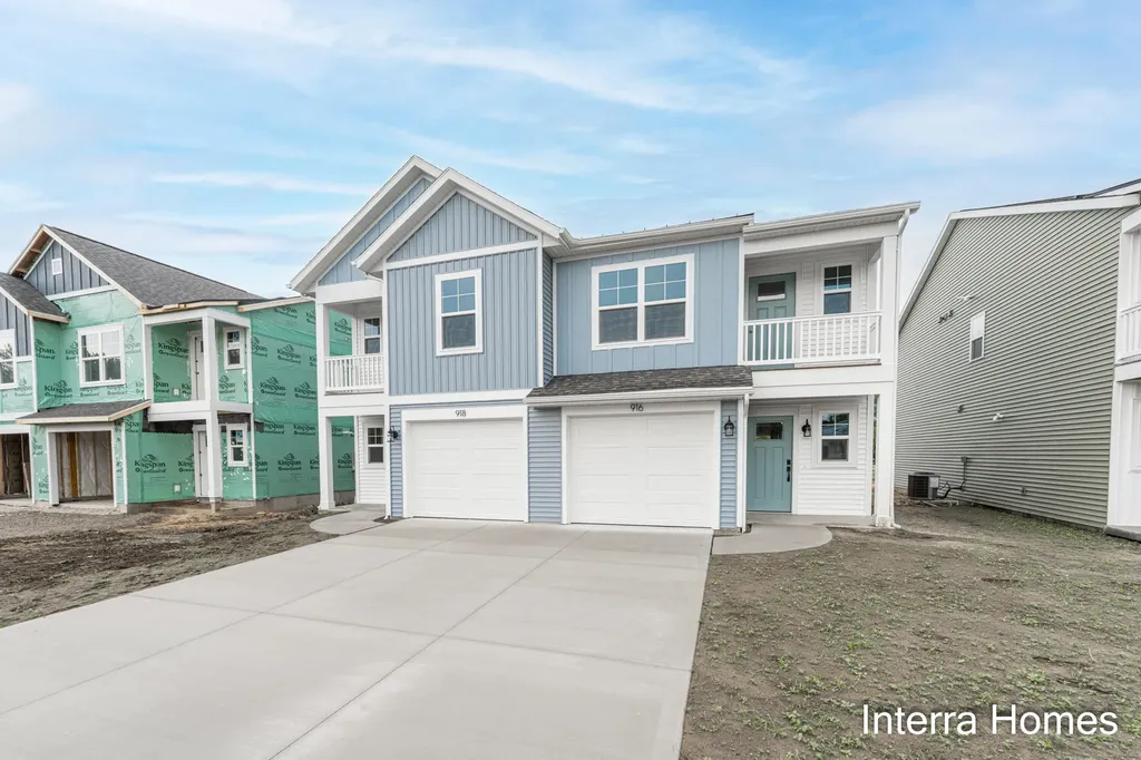 916 Indiana Avenue South Haven City MI 49090