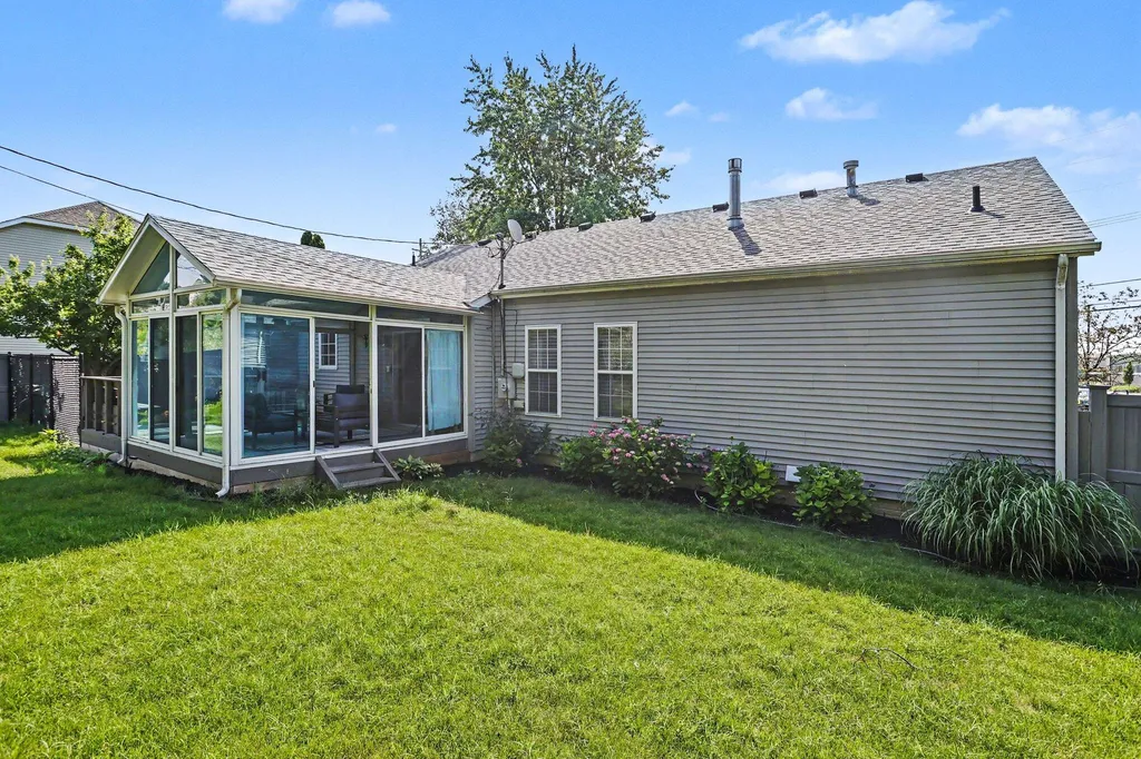 416 Upton Drive St. Joseph City MI 49085