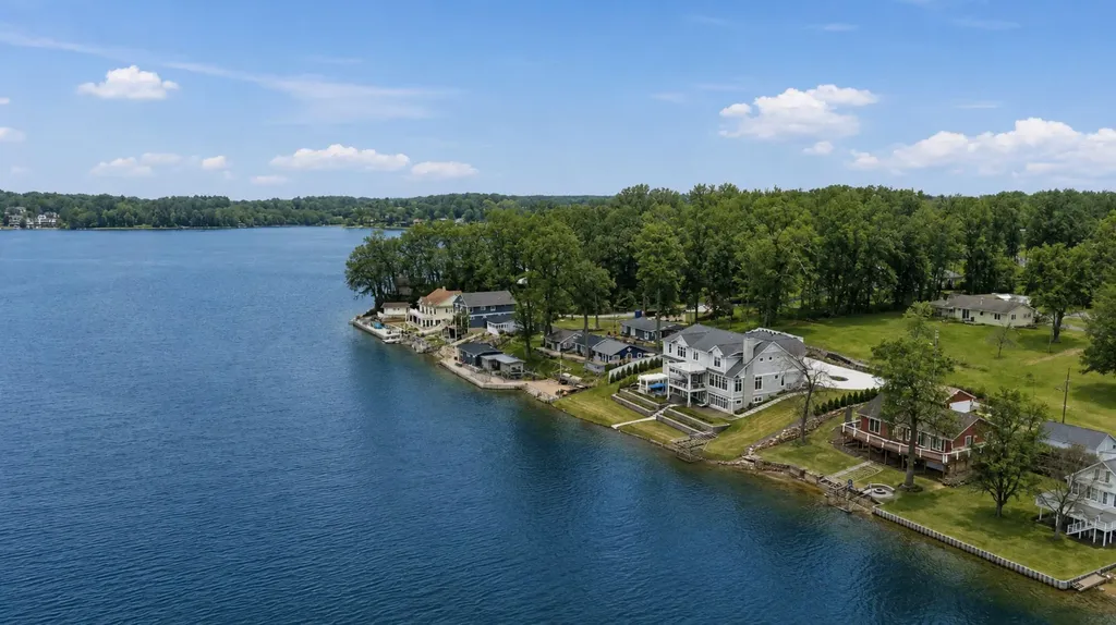 92904 County Road 690 Keeler Township MI 49047