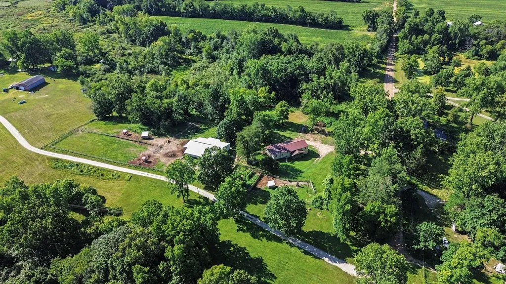64795 Cassopolis Road Calvin Township MI 49031