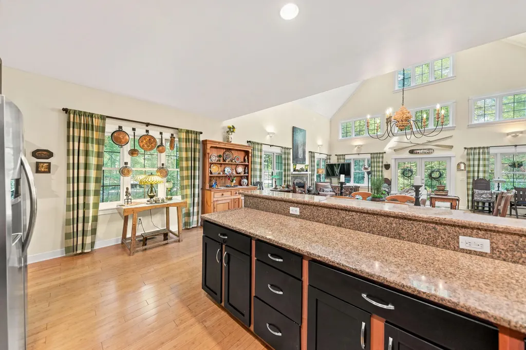 18 Walden Way New Buffalo City MI 49117